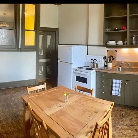 32 Ontario St Apartment Стратфорд Екстериор снимка